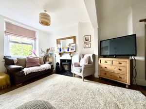 Living Room- click for photo gallery